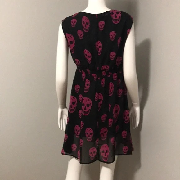 Sourpuss Black and Pink Skull High Low Dress - Picture 6 of 11